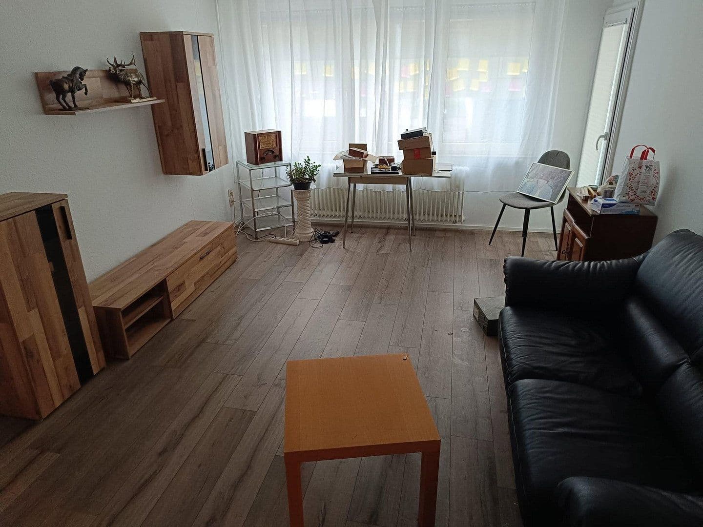 Prenájom bytu 2-izbový 55 m², Pforzheim, Bádensko-Wurttembersko Prenájom bytu 2-izbový 55 m², Pforzheim, Bádensko-Wurttembersko