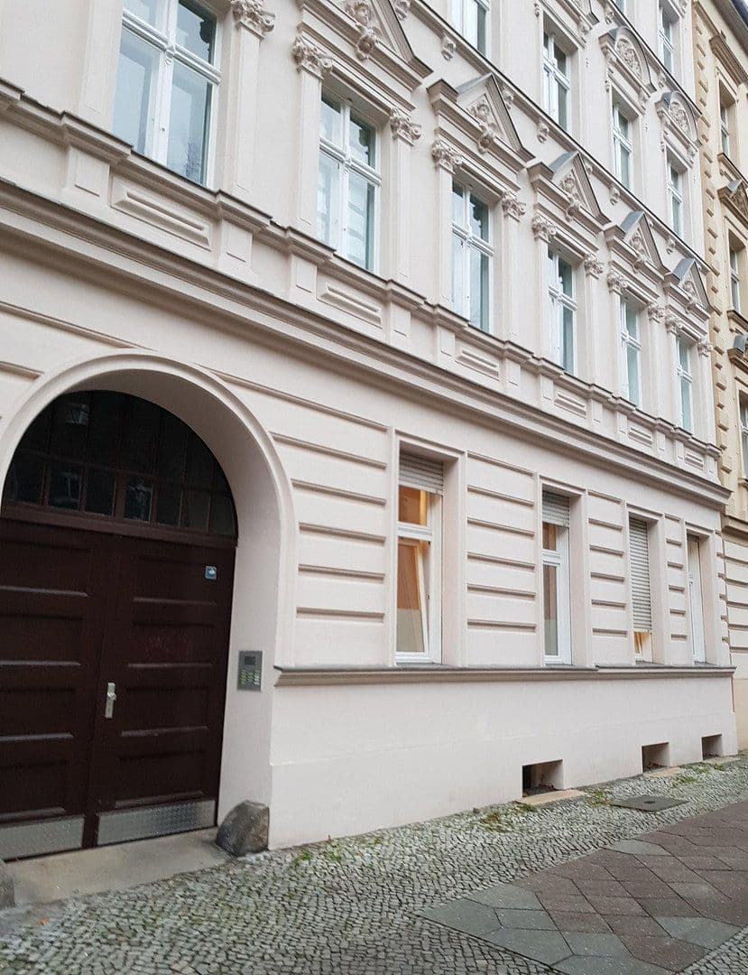Predaj bytu 2-izbový 67 m², Börnestraße 15, Berlin Weißensee, Berlín Predaj bytu 2-izbový 67 m², Börnestraße 15, Berlin Weißensee, Berlín