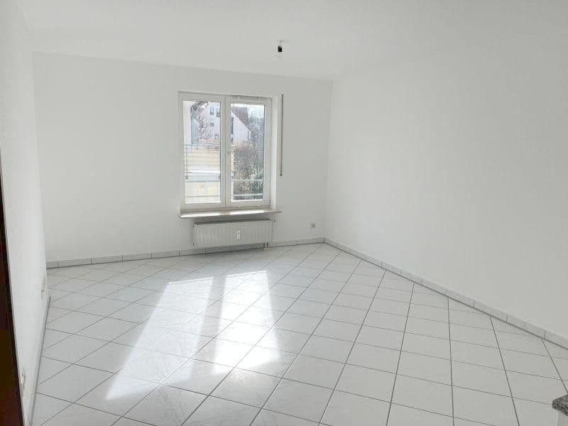 Prenájom bytu 2-izbový 46 m², Weinsberg, Bádensko-Wurttembersko Prenájom bytu 2-izbový 46 m², Weinsberg, Bádensko-Wurttembersko