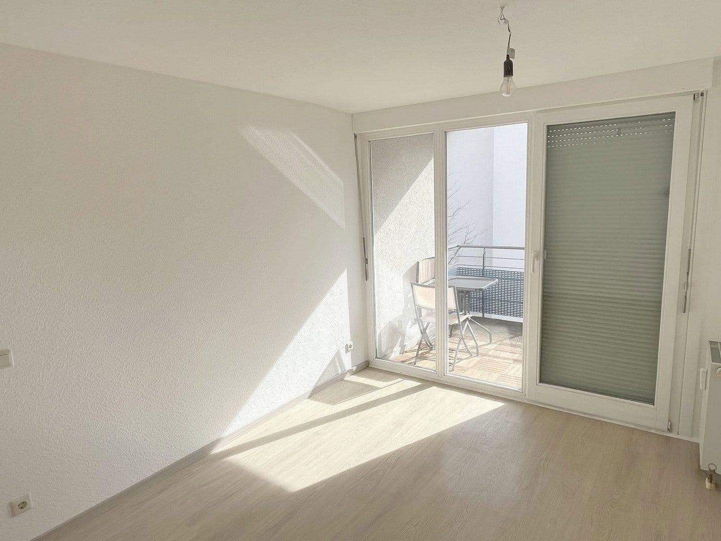 Prenájom bytu 2-izbový 46 m², Weinsberg, Bádensko-Wurttembersko Prenájom bytu 2-izbový 46 m², Weinsberg, Bádensko-Wurttembersko