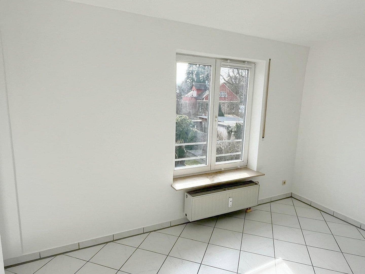 Prenájom bytu 2-izbový 46 m², Weinsberg, Bádensko-Wurttembersko Prenájom bytu 2-izbový 46 m², Weinsberg, Bádensko-Wurttembersko