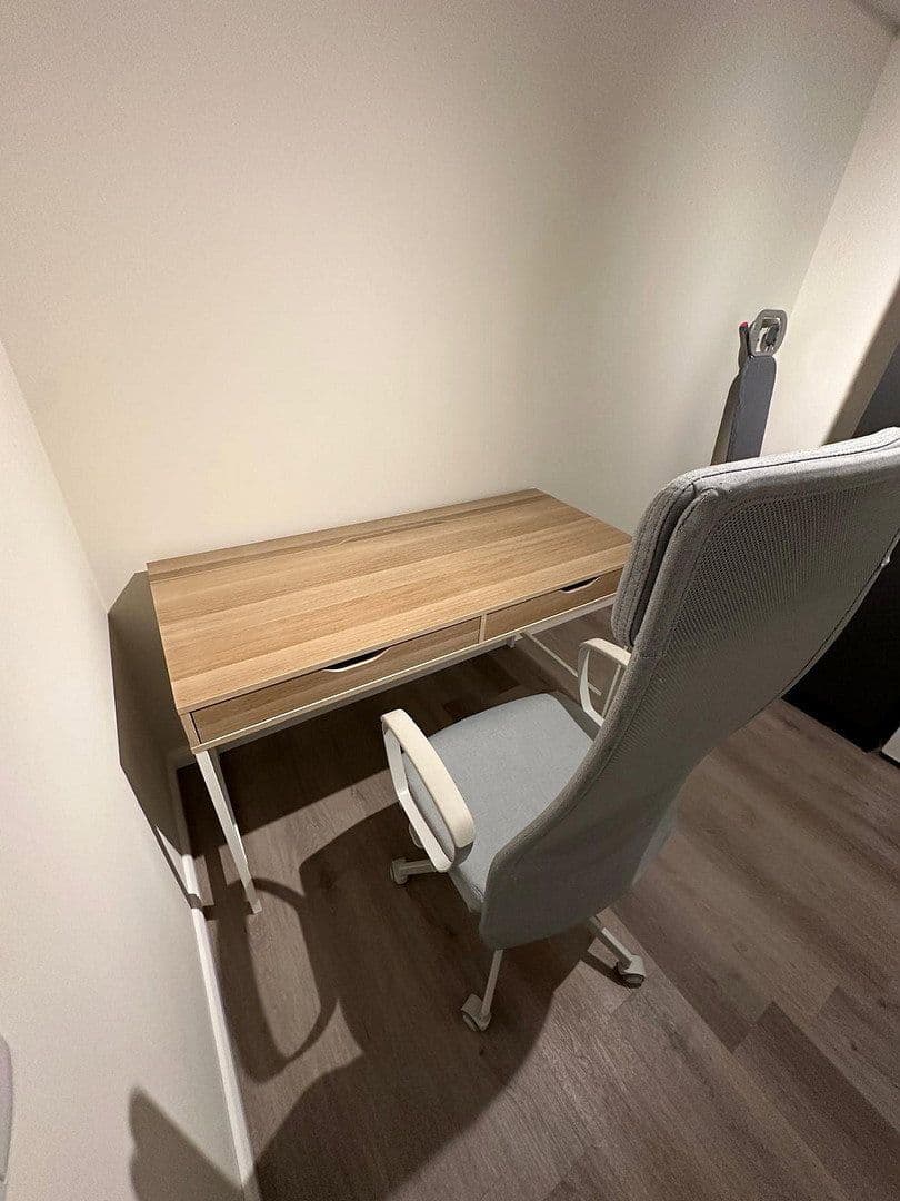 Prenájom bytu 3-izbový 89 m², Moritzstraße 68, Wiesbaden, Hesensko Prenájom bytu 3-izbový 89 m², Moritzstraße 68, Wiesbaden, Hesensko