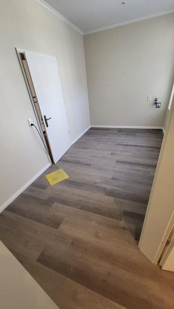 Prenájom bytu 5-izbový 128 m², Moritzstraße 68, Wiesbaden, Hesensko Prenájom bytu 5-izbový 128 m², Moritzstraße 68, Wiesbaden, Hesensko