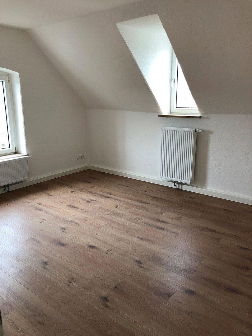 Prenájom bytu 3-izbový 78 m², Clara-Zetkin-Str. 18, Žitava, Sasko Prenájom bytu 3-izbový 78 m², Clara-Zetkin-Str. 18, Žitava, Sasko