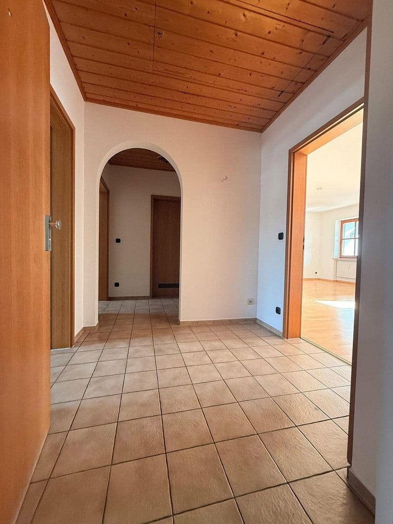 Prenájom bytu 2-izbový 74 m², Sauerlach, Bavorsko Prenájom bytu 2-izbový 74 m², Sauerlach, Bavorsko