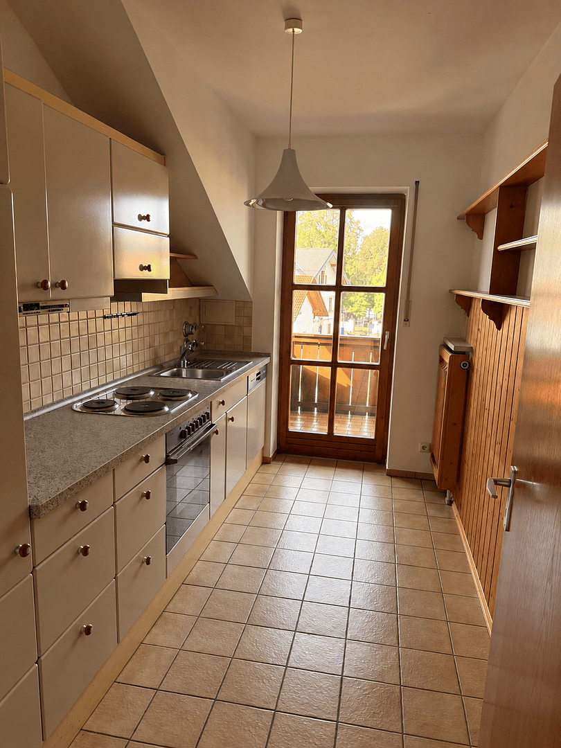Prenájom bytu 2-izbový 74 m², Sauerlach, Bavorsko Prenájom bytu 2-izbový 74 m², Sauerlach, Bavorsko