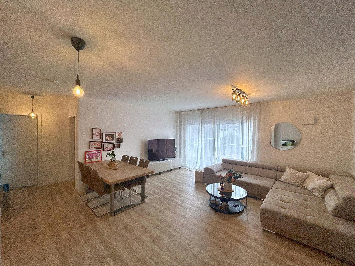 Prenájom bytu 3-izbový 87 m², Adolf-Sänger-Weg 12, Kreuztal, Severné Porýnie - Westfálsko Prenájom bytu 3-izbový 87 m², Adolf-Sänger-Weg 12, Kreuztal, Severné Porýnie - Westfálsko
