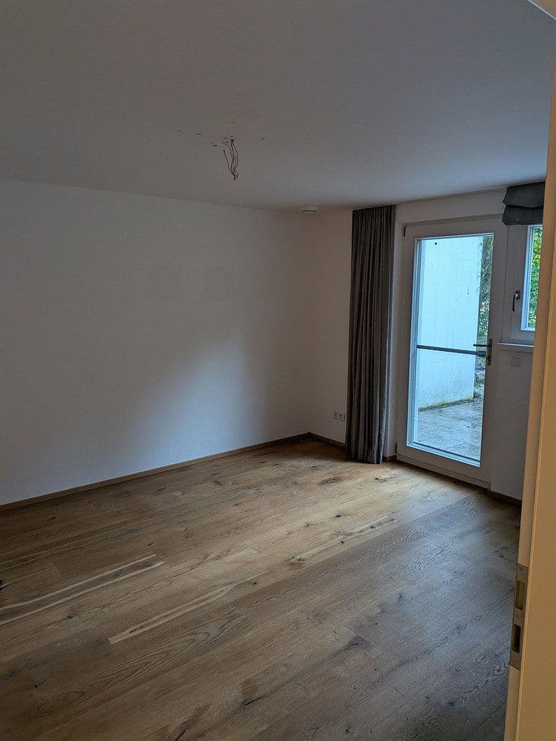 Predaj domu 188 m², pozemok 1.100 m², Traunstein, Bavorsko Predaj domu 188 m², pozemok 1.100 m², Traunstein, Bavorsko