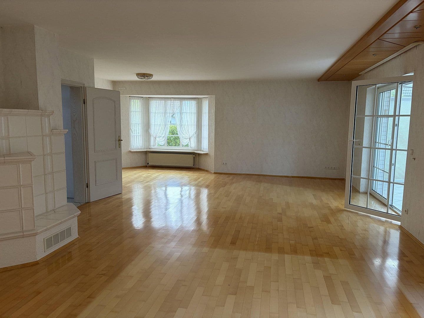 Predaj domu 160 m², pozemok 777 m², Lübeck, Šlezvicko-Holštajnsko Predaj domu 160 m², pozemok 777 m², Lübeck, Šlezvicko-Holštajnsko