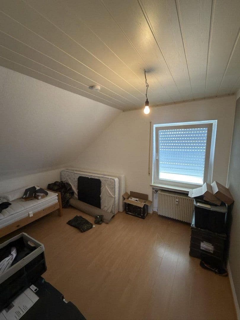 Predaj domu 234 m², pozemok 465 m², Oberstraße 22, Faid, Porýnie-Falcko Predaj domu 234 m², pozemok 465 m², Oberstraße 22, Faid, Porýnie-Falcko