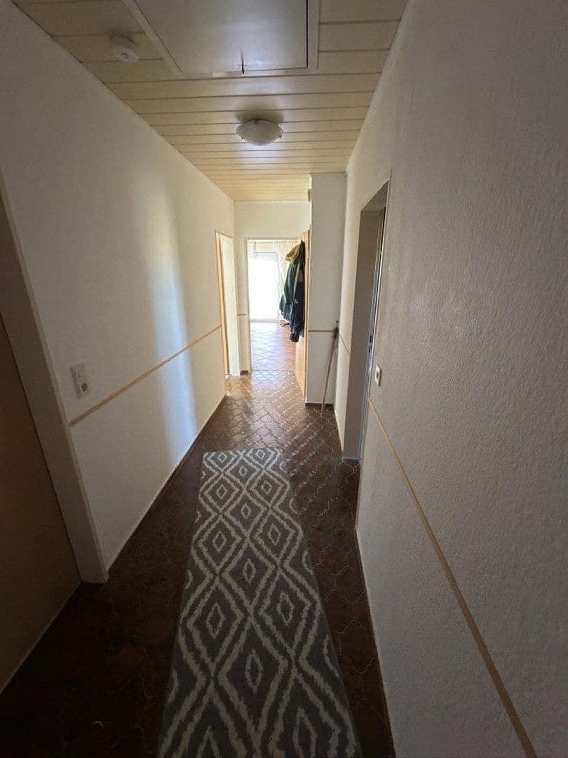 Predaj domu 234 m², pozemok 465 m², Oberstraße 22, Faid, Porýnie-Falcko Predaj domu 234 m², pozemok 465 m², Oberstraße 22, Faid, Porýnie-Falcko