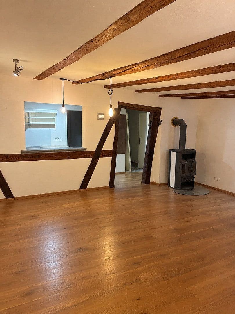 Prenájom bytu 2-izbový 64 m², Plieningen, Bádensko-Wurttembersko Prenájom bytu 2-izbový 64 m², Plieningen, Bádensko-Wurttembersko