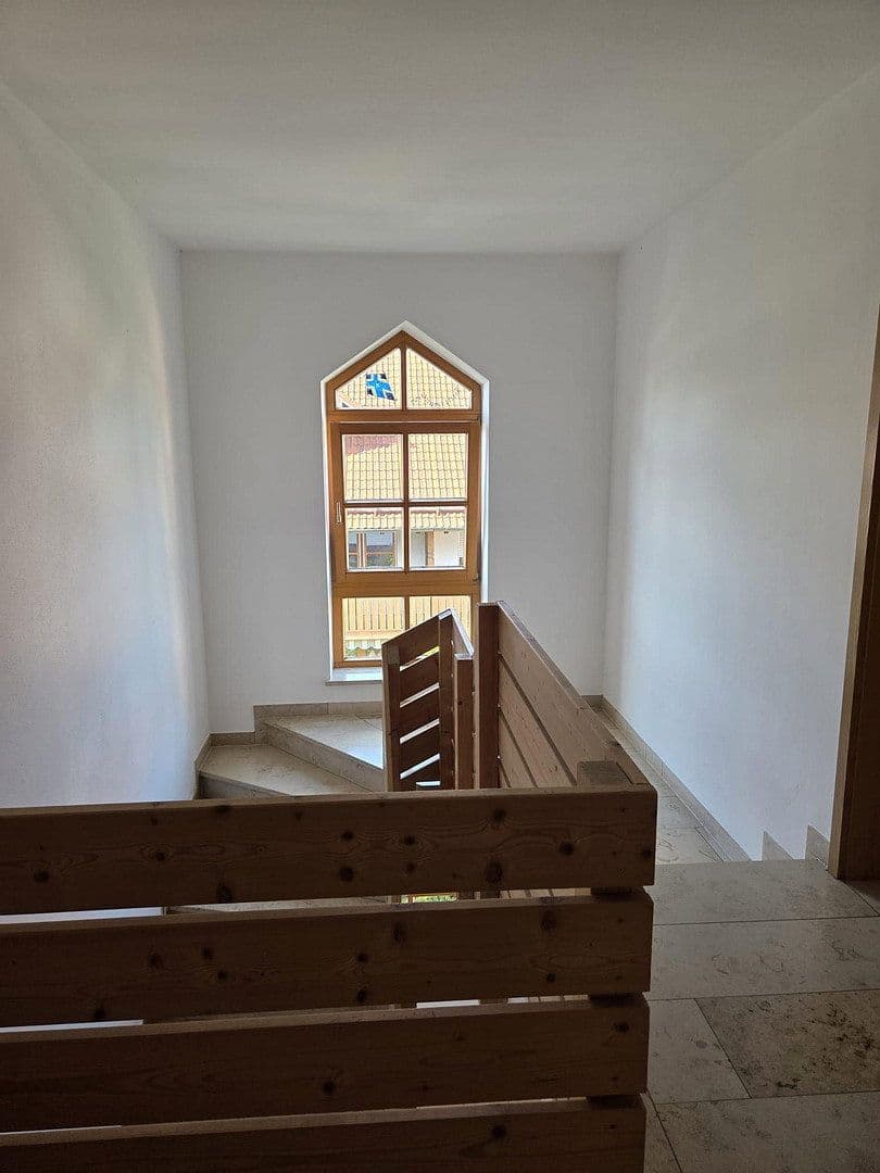 Prenájom bytu 3-izbový 90 m², Aufkirchener Weg 12, Erding, Bavorsko Prenájom bytu 3-izbový 90 m², Aufkirchener Weg 12, Erding, Bavorsko