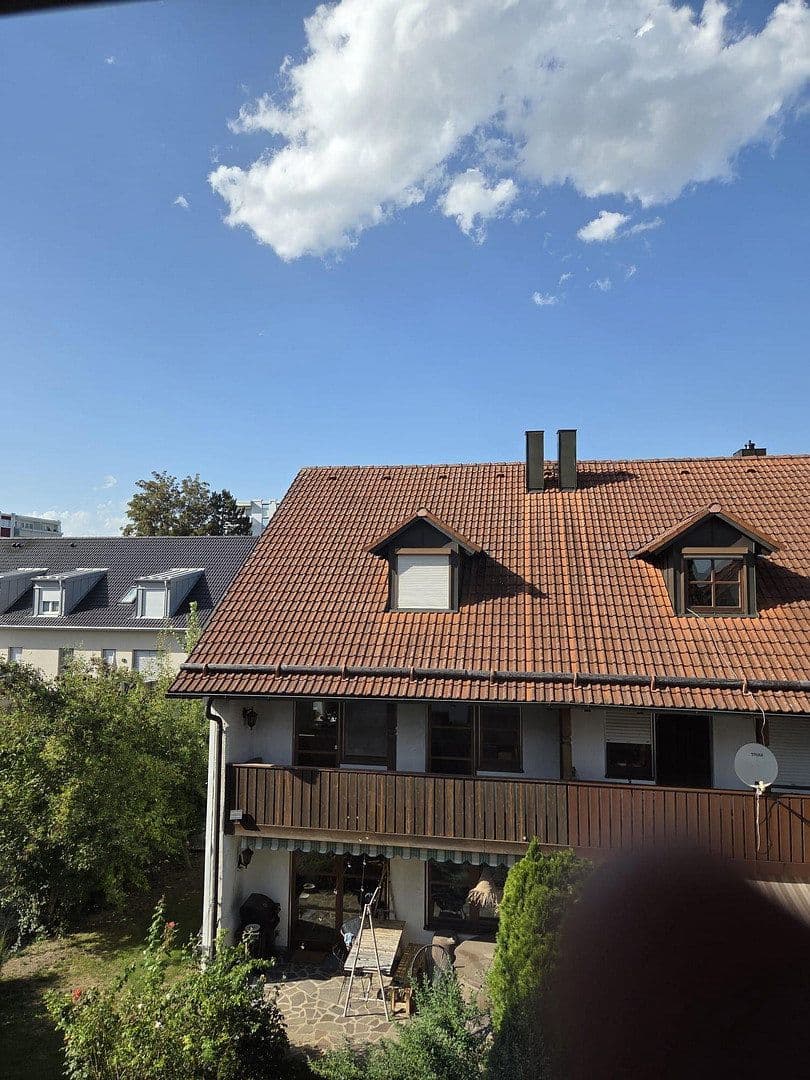 Prenájom bytu 3-izbový 90 m², Aufkirchener Weg 12, Erding, Bavorsko Prenájom bytu 3-izbový 90 m², Aufkirchener Weg 12, Erding, Bavorsko
