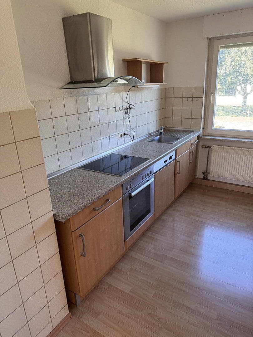 Prenájom bytu 3-izbový 63 m², Lichtenau, Bádensko-Wurttembersko Prenájom bytu 3-izbový 63 m², Lichtenau, Bádensko-Wurttembersko