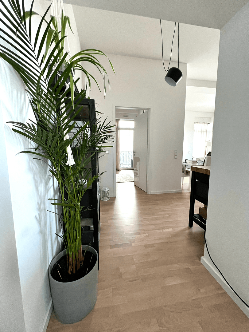 Prenájom bytu 3-izbový 89 m², Offenbach, Hesensko Prenájom bytu 3-izbový 89 m², Offenbach, Hesensko