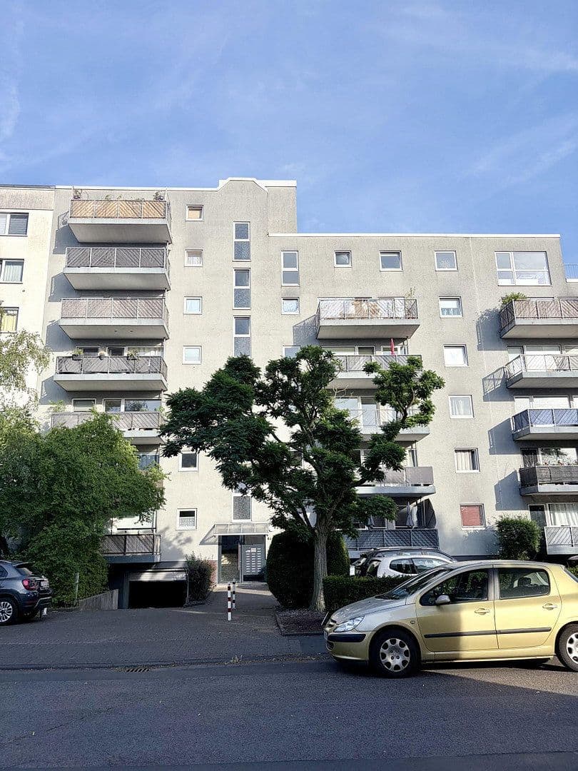 Predaj bytu 3-izbový 84 m², Köln, Severné Porýnie - Westfálsko Predaj bytu 3-izbový 84 m², Köln, Severné Porýnie - Westfálsko