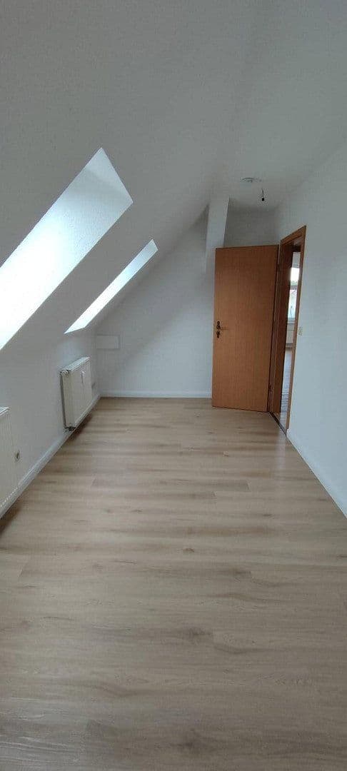 Prenájom bytu 2-izbový 95 m², Mahlenziener Dorfstr., 14, Brandenburg, Brandenbursko Prenájom bytu 2-izbový 95 m², Mahlenziener Dorfstr., 14, Brandenburg, Brandenbursko