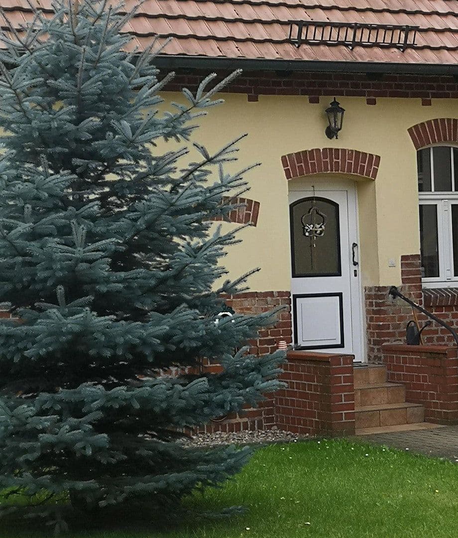 Prenájom bytu 2-izbový 95 m², Mahlenziener Dorfstr., 14, Brandenburg, Brandenbursko Prenájom bytu 2-izbový 95 m², Mahlenziener Dorfstr., 14, Brandenburg, Brandenbursko