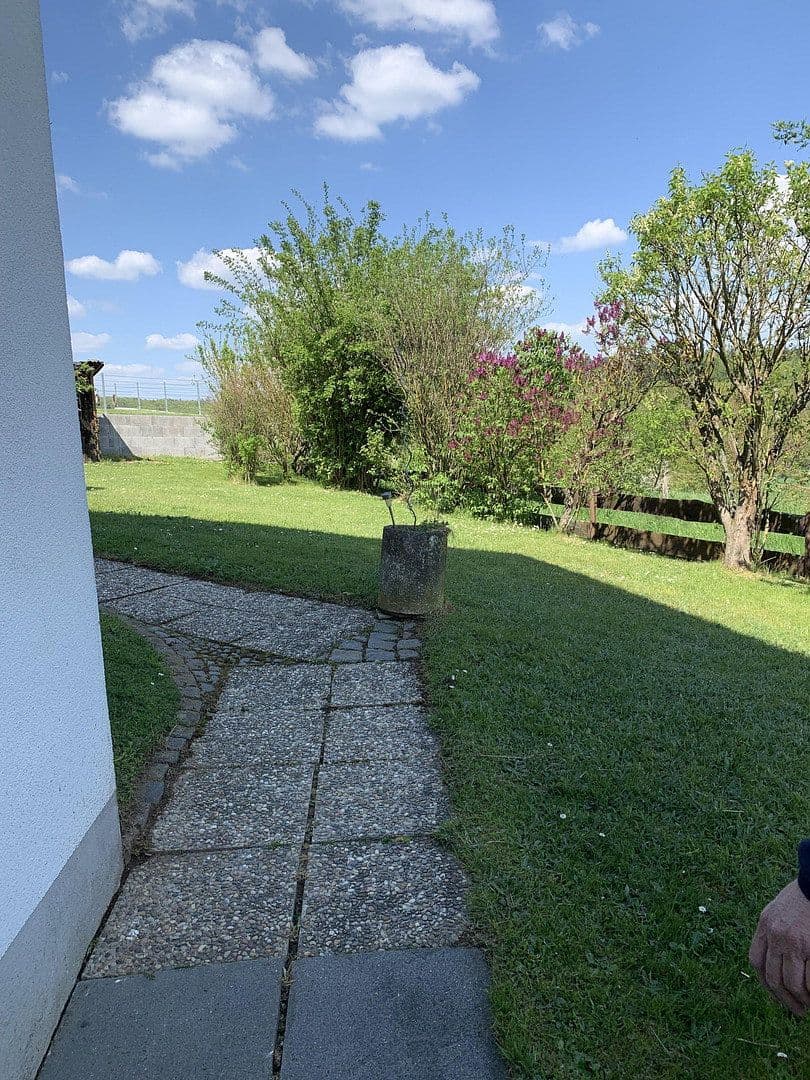 Prenájom bytu 3-izbový 75 m², Modautal, Hesensko Prenájom bytu 3-izbový 75 m², Modautal, Hesensko