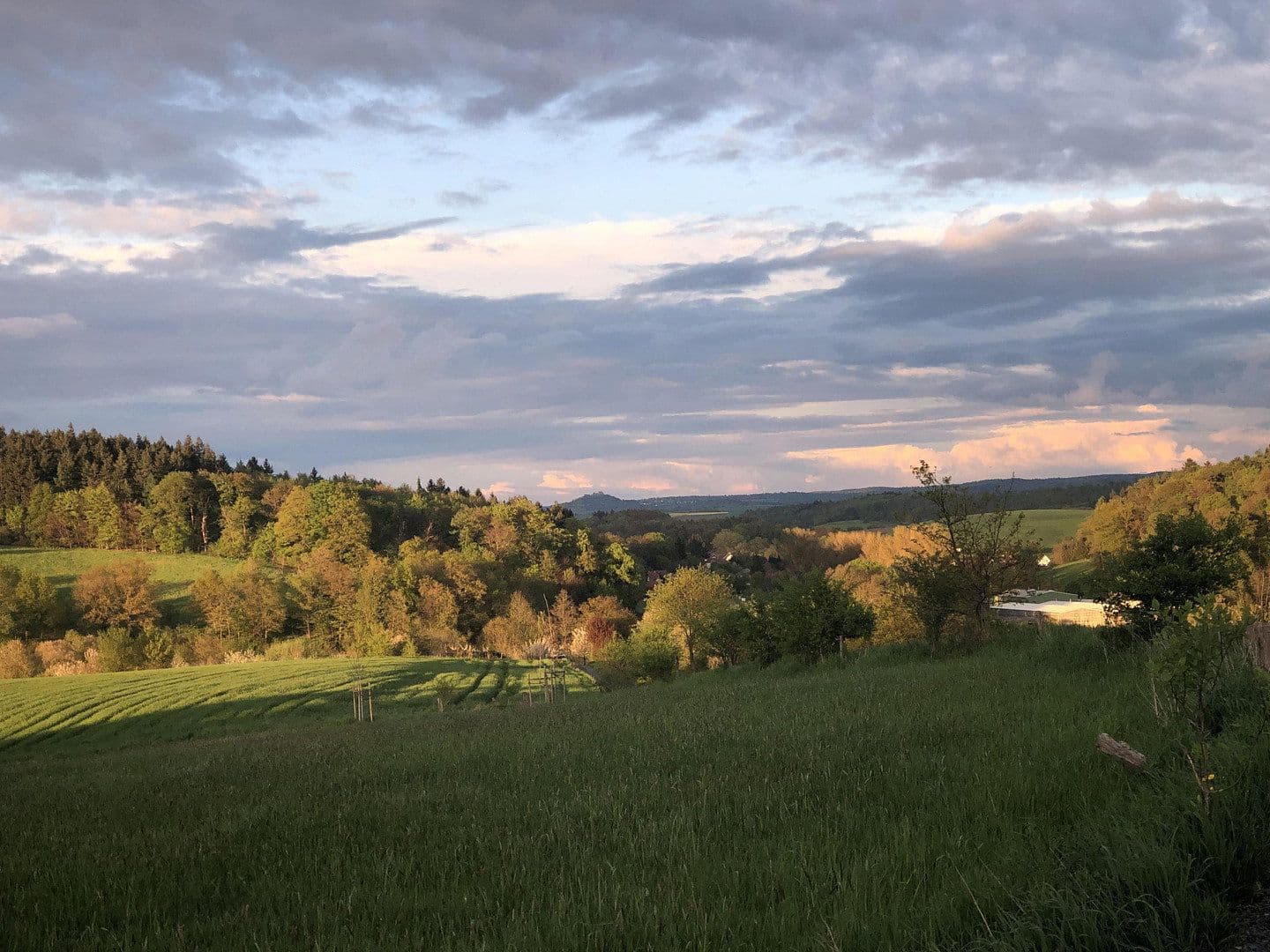Prenájom bytu 3-izbový 75 m², Modautal, Hesensko Prenájom bytu 3-izbový 75 m², Modautal, Hesensko