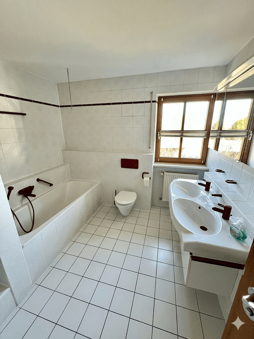 Predaj domu 97 m², pozemok 404 m², Ostermünchen, Bavorsko Predaj domu 97 m², pozemok 404 m², Ostermünchen, Bavorsko
