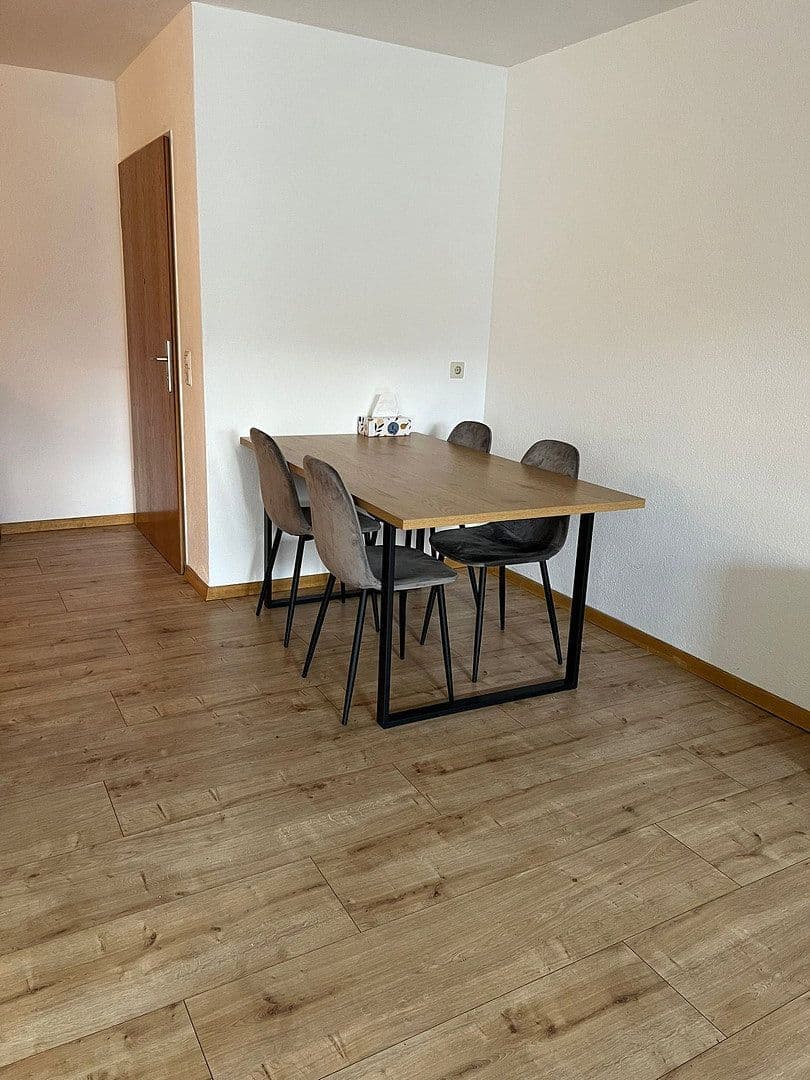 Predaj bytu 4-izbový 118 m², Brunnenstr. 15/1, Krauchenwies, Bádensko-Wurttembersko Predaj bytu 4-izbový 118 m², Brunnenstr. 15/1, Krauchenwies, Bádensko-Wurttembersko