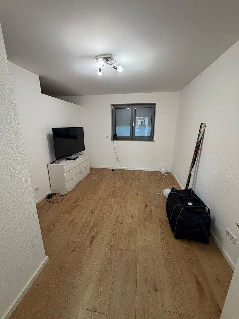 Prenájom bytu 2-izbový 64 m², Griesheim, Hesensko Prenájom bytu 2-izbový 64 m², Griesheim, Hesensko
