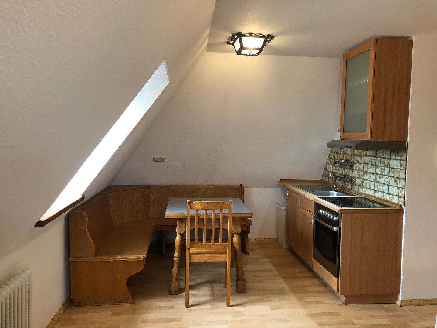 Prenájom bytu 1-izbový 30 m², Freisinger Straße 13, Haag a. d. Amper, Bavorsko Prenájom bytu 1-izbový 30 m², Freisinger Straße 13, Haag a. d. Amper, Bavorsko