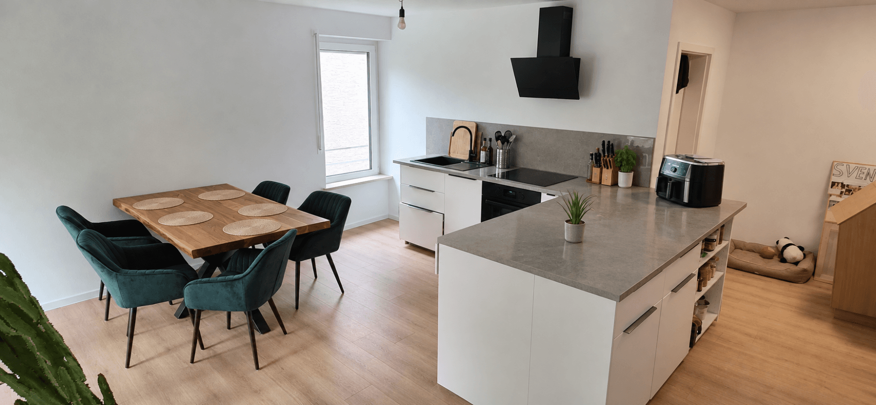 Prenájom bytu 3-izbový 71 m², St.-Gallener-Straße 42, Ulm, Bádensko-Wurttembersko Prenájom bytu 3-izbový 71 m², St.-Gallener-Straße 42, Ulm, Bádensko-Wurttembersko