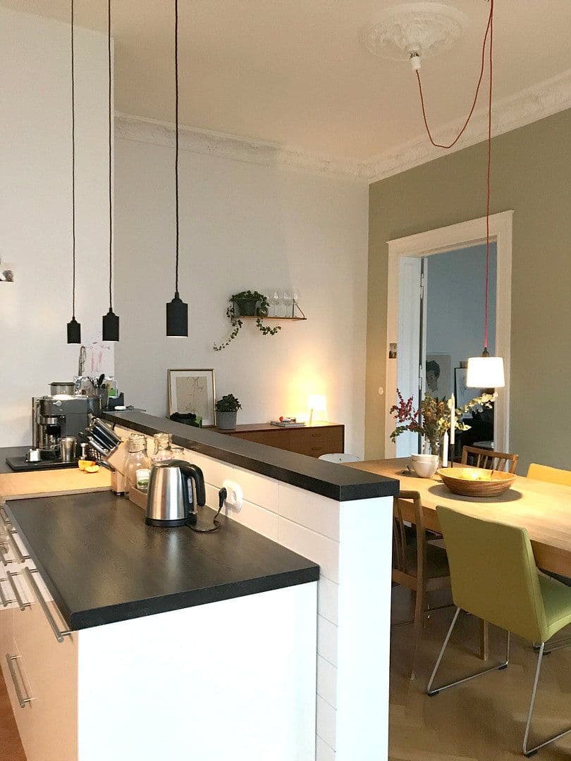 Predaj bytu 4-izbový 120 m², Berlin, Berlín Predaj bytu 4-izbový 120 m², Berlin, Berlín