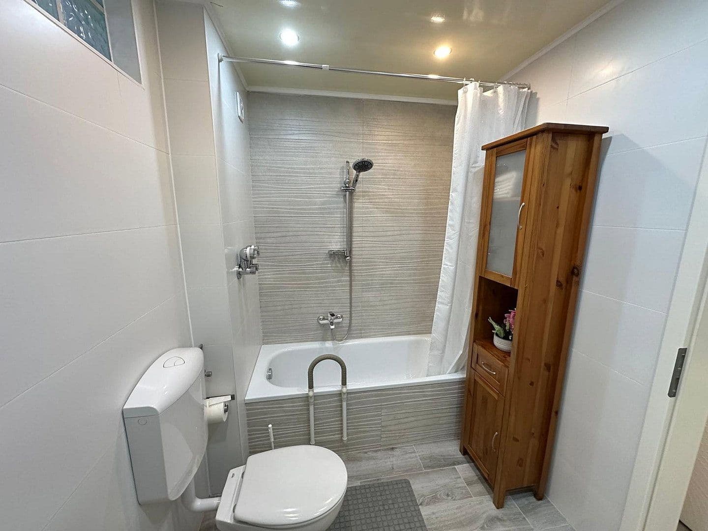 Predaj bytu 2-izbový 62 m², Hessenring 32, Wiesbaden, Hesensko Predaj bytu 2-izbový 62 m², Hessenring 32, Wiesbaden, Hesensko