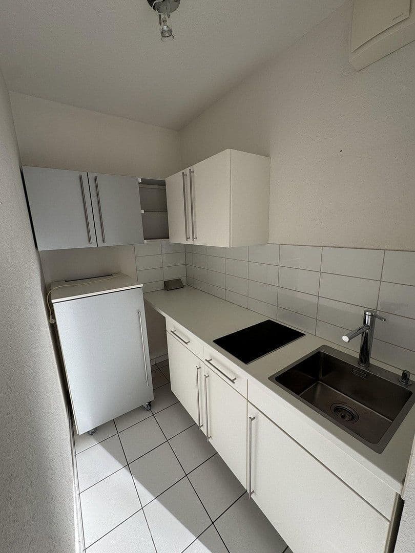 Prenájom bytu 2-izbový 40 m², Bürgermeister-Kutterer-Str. 14, Ludwigshafen am Rhein, Porýnie-Falcko Prenájom bytu 2-izbový 40 m², Bürgermeister-Kutterer-Str. 14, Ludwigshafen am Rhein, Porýnie-Falcko