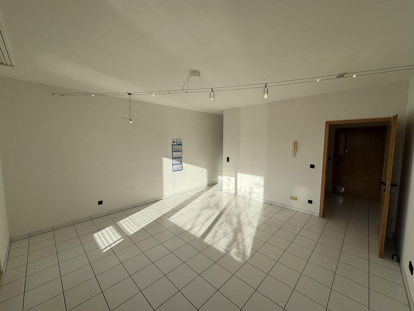 Prenájom bytu 2-izbový 40 m², Bürgermeister-Kutterer-Str. 14, Ludwigshafen am Rhein, Porýnie-Falcko Prenájom bytu 2-izbový 40 m², Bürgermeister-Kutterer-Str. 14, Ludwigshafen am Rhein, Porýnie-Falcko