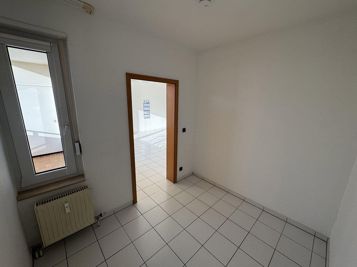Prenájom bytu 2-izbový 40 m², Bürgermeister-Kutterer-Str. 14, Ludwigshafen am Rhein, Porýnie-Falcko Prenájom bytu 2-izbový 40 m², Bürgermeister-Kutterer-Str. 14, Ludwigshafen am Rhein, Porýnie-Falcko