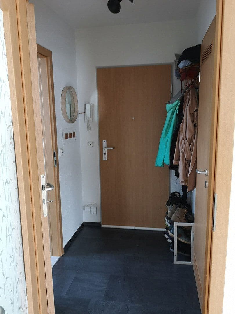 Prenájom bytu 3-izbový 100 m², Willy-Brandt-Str. 3, Bergisch Gladbach, Severné Porýnie - Westfálsko Prenájom bytu 3-izbový 100 m², Willy-Brandt-Str. 3, Bergisch Gladbach, Severné Porýnie - Westfálsko