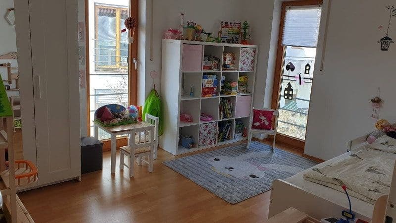 Prenájom bytu 4-izbový 91 m², Grafing, Bavorsko Prenájom bytu 4-izbový 91 m², Grafing, Bavorsko
