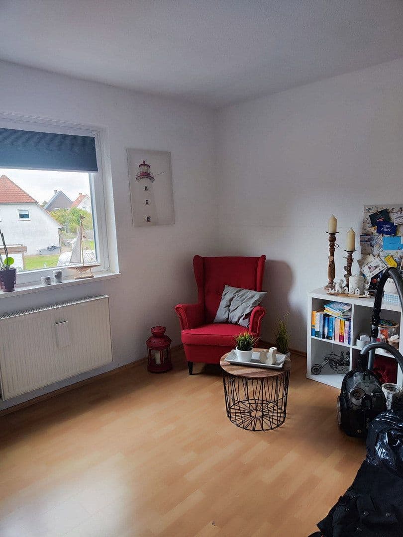 Prenájom bytu 3-izbový 78 m², Finkenweg 4, Wathlingen, Dolné Sasko Prenájom bytu 3-izbový 78 m², Finkenweg 4, Wathlingen, Dolné Sasko