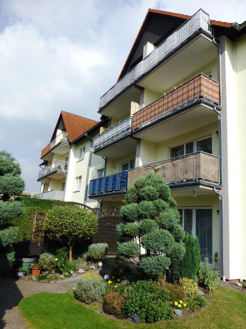 Prenájom bytu 3-izbový 78 m², Finkenweg 4, Wathlingen, Dolné Sasko Prenájom bytu 3-izbový 78 m², Finkenweg 4, Wathlingen, Dolné Sasko