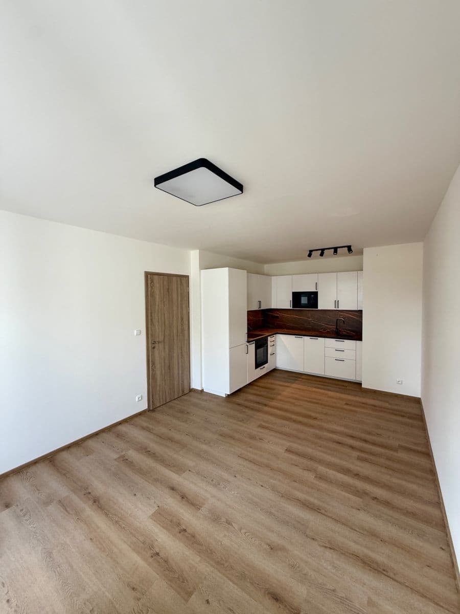 Prenájom bytu 2-izbový 51 m², Gollové, Praha, Praha Prenájom bytu 2-izbový 51 m², Gollové, Praha, Praha