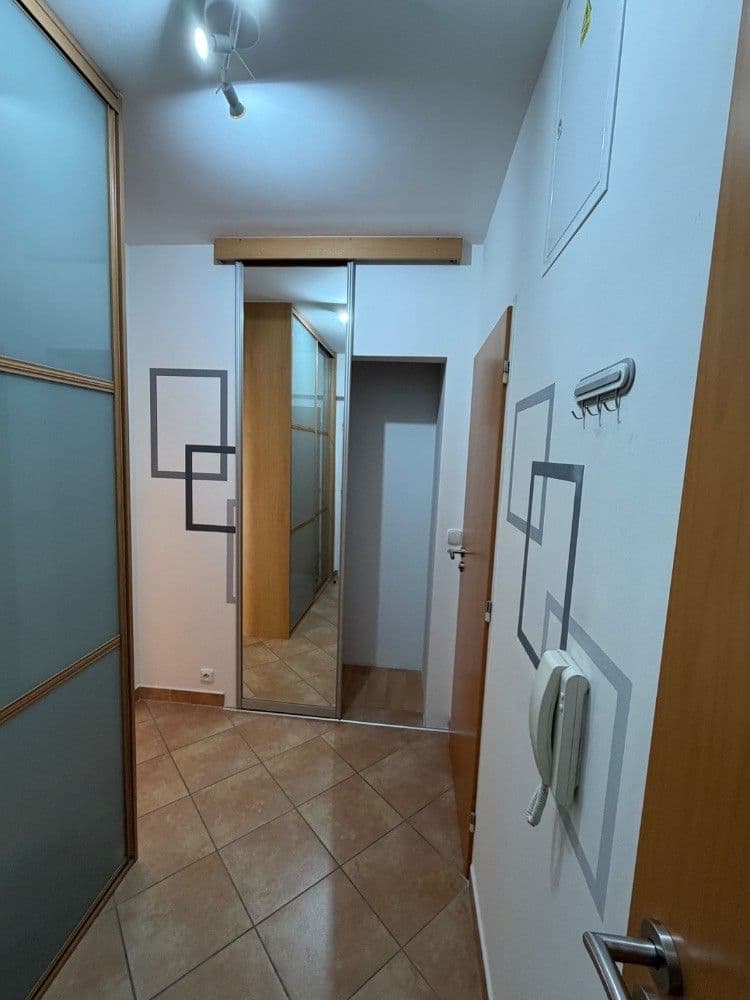 Prenájom bytu 2-izbový 45 m², Ginzova, Praha, Praha Prenájom bytu 2-izbový 45 m², Ginzova, Praha, Praha