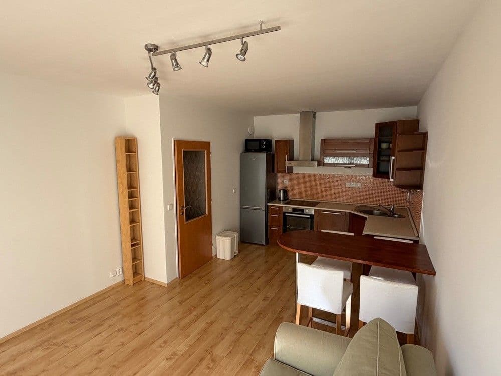 Prenájom bytu 2-izbový 45 m², Ginzova, Praha, Praha Prenájom bytu 2-izbový 45 m², Ginzova, Praha, Praha