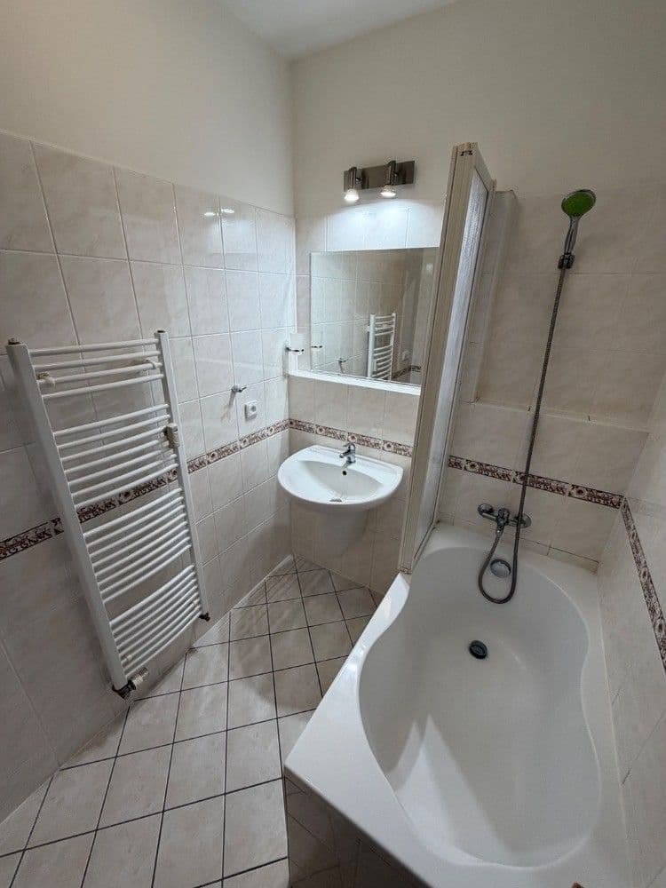 Prenájom bytu 2-izbový 45 m², Ginzova, Praha, Praha Prenájom bytu 2-izbový 45 m², Ginzova, Praha, Praha