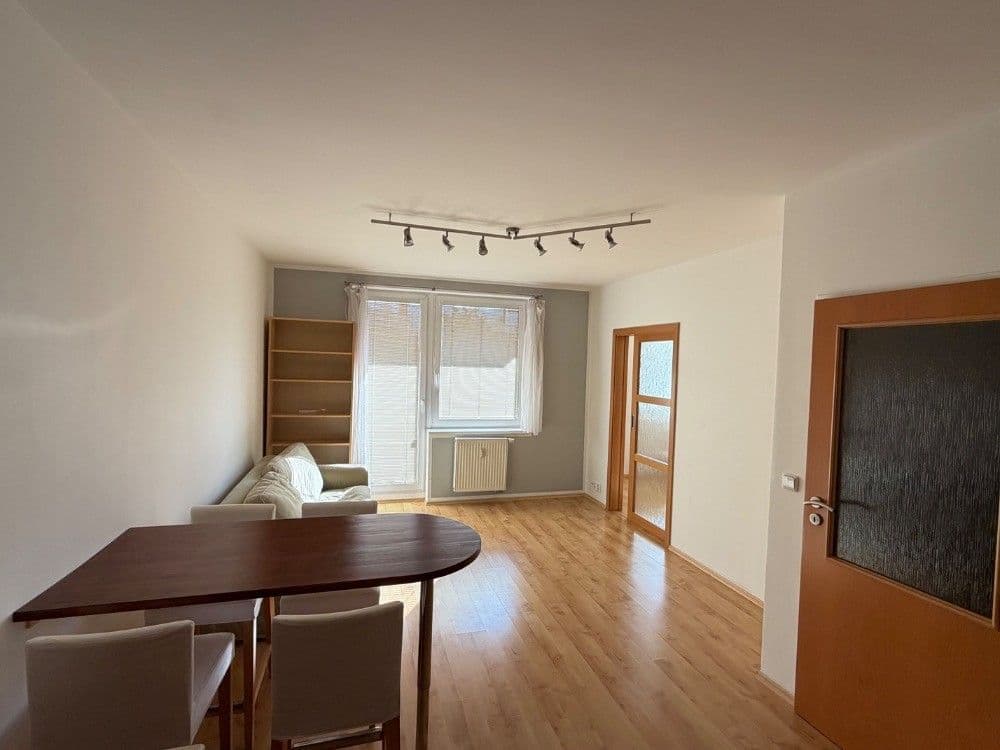 Prenájom bytu 2-izbový 45 m², Ginzova, Praha, Praha Prenájom bytu 2-izbový 45 m², Ginzova, Praha, Praha