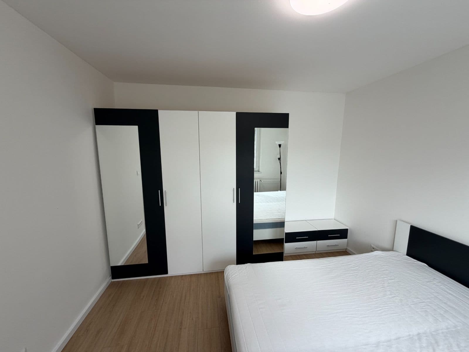 Predaj bytu 3-izbový 77 m², Horný Šianec, Trenčín, Trenčiansky kraj Predaj bytu 3-izbový 77 m², Horný Šianec, Trenčín, Trenčiansky kraj
