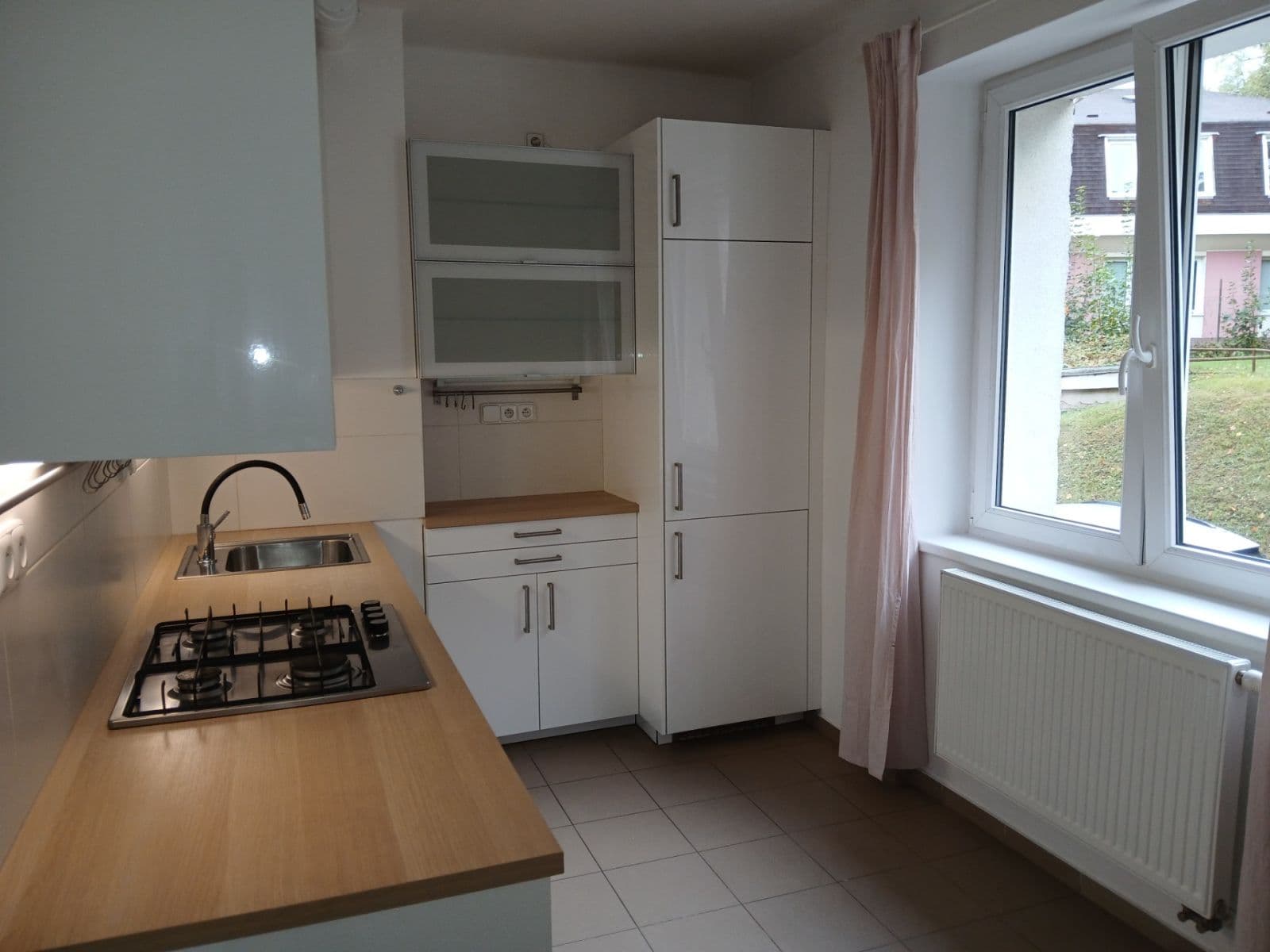 Prenájom bytu 2-izbový 50 m², Ve Struhách, Praha, Praha Prenájom bytu 2-izbový 50 m², Ve Struhách, Praha, Praha