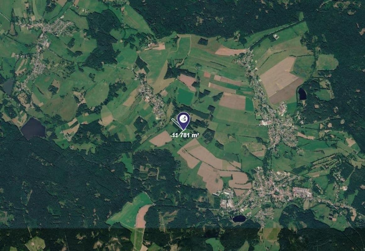 Predaj pozemku 10.811 m², Svratka, Kraj Vysočina Predaj pozemku 10.811 m², Svratka, Kraj Vysočina