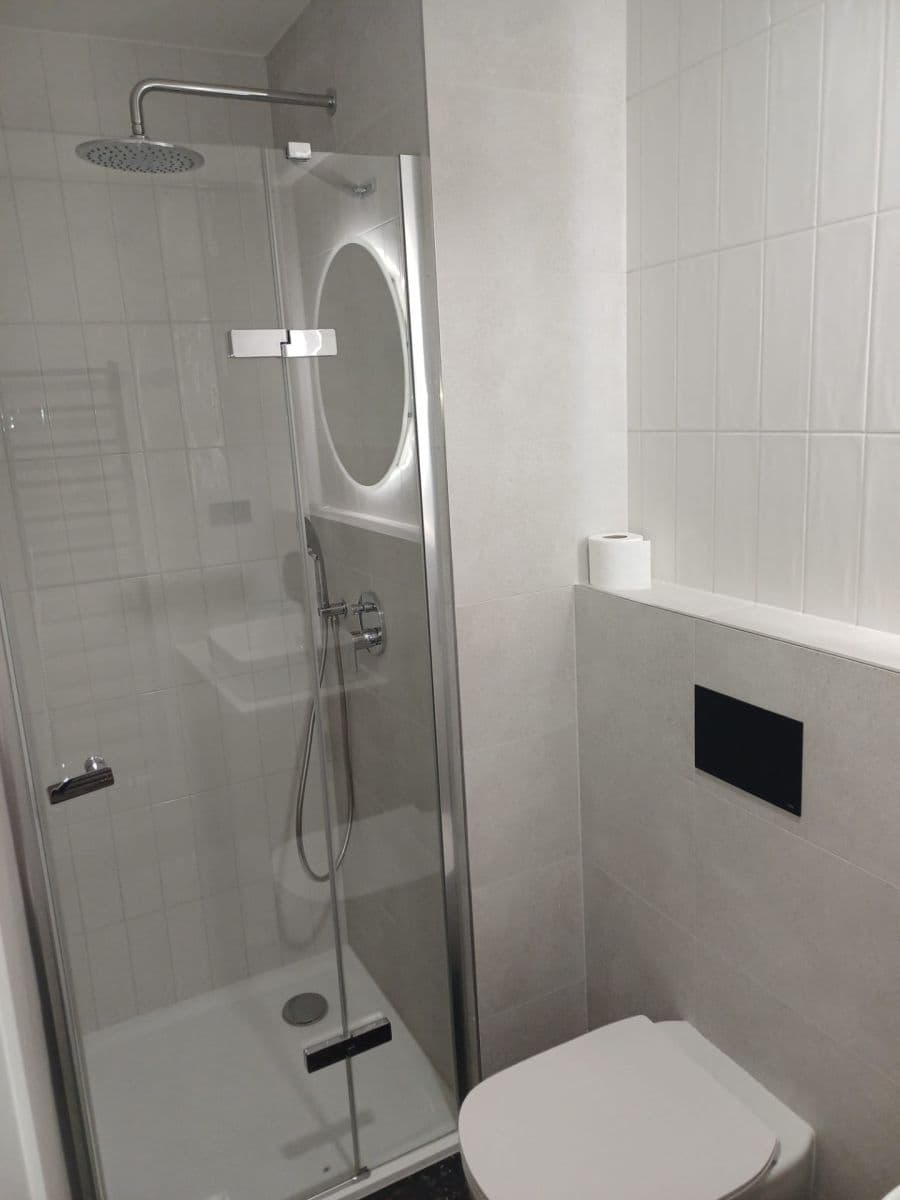 Prenájom bytu 2-izbový 40 m², Bořivojova, Praha, Praha Prenájom bytu 2-izbový 40 m², Bořivojova, Praha, Praha