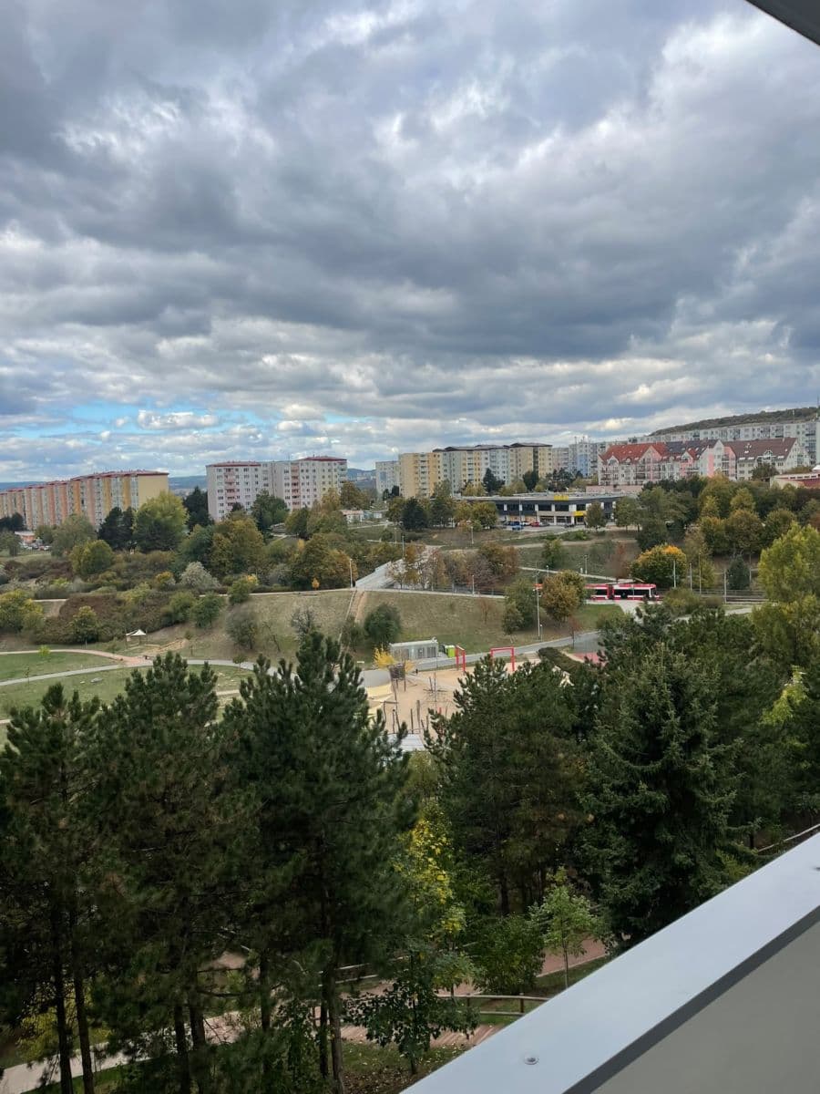 Prenájom bytu 3-izbový 70 m², Konradova, Brno, Jihomoravský kraj Prenájom bytu 3-izbový 70 m², Konradova, Brno, Jihomoravský kraj