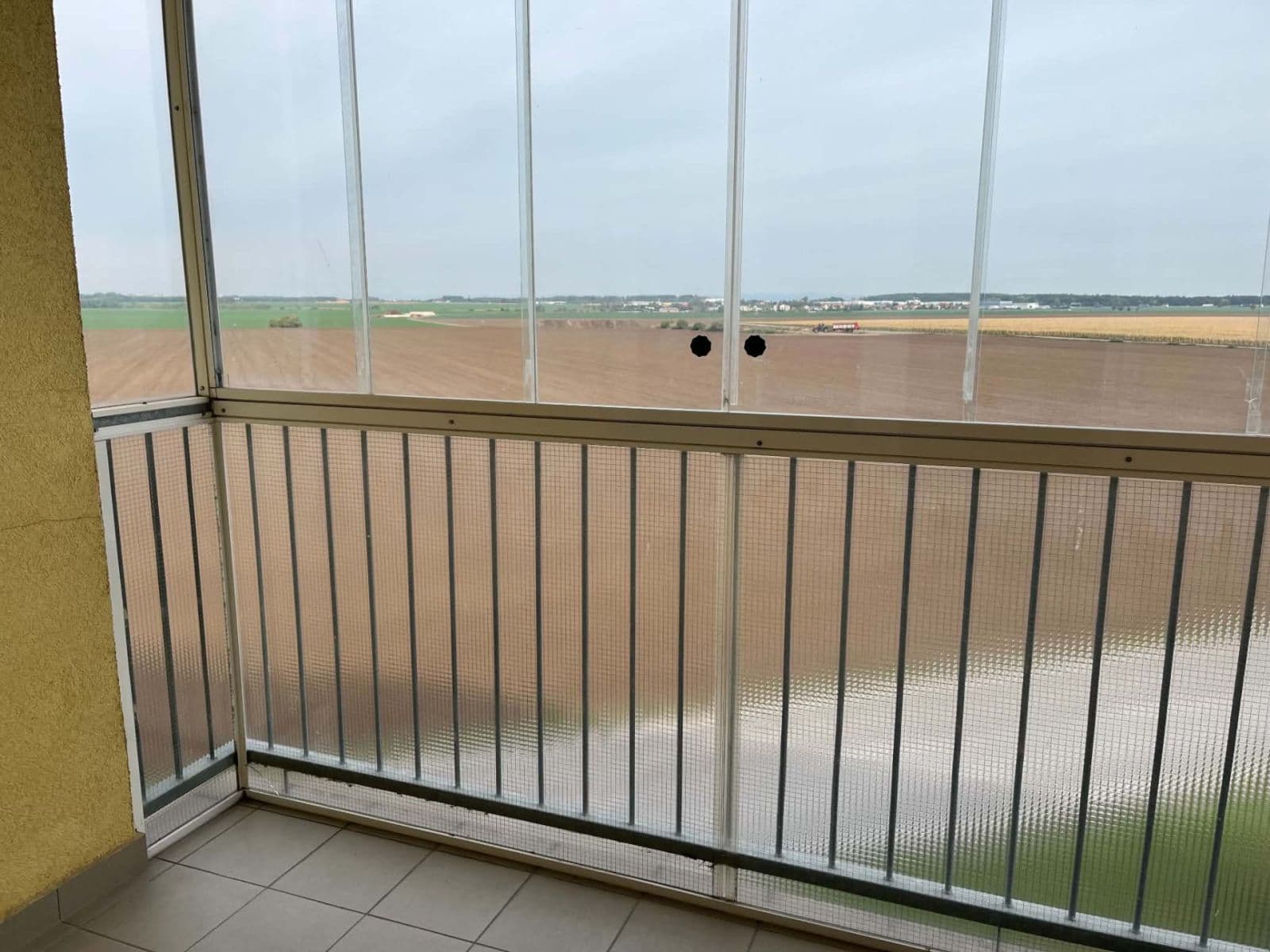 Prenájom bytu 2-izbový 53 m², V Honech, Klecany, Středočeský kraj Prenájom bytu 2-izbový 53 m², V Honech, Klecany, Středočeský kraj